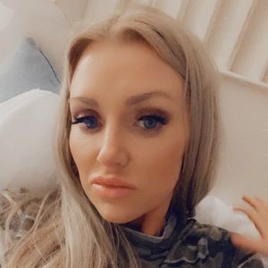 Meet your Posher, Erika